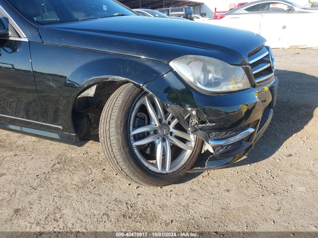 WDDGF4HB8EA960555 Mercedes-Benz C 250 Luxury/sport