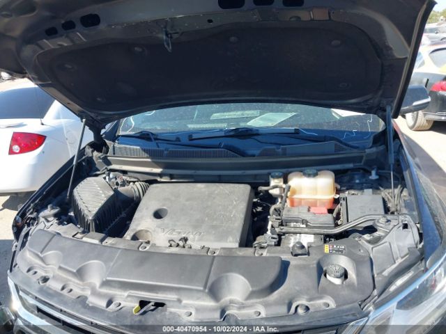 1GNEVJKW7JJ157073 Chevrolet Traverse Premier