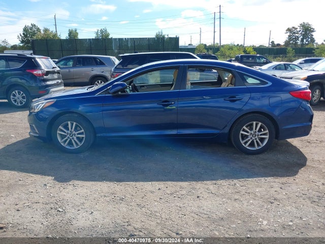 Hyundai SONATA SE 2016 5NPE24AF9GH385422 Image 14
