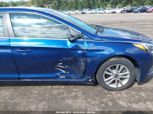 Hyundai SONATA SE 2016 5NPE24AF9GH385422 Image 6