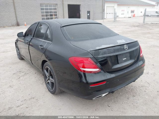 WDDZF4KB7JA343160 Mercedes-Benz E 300 4matic