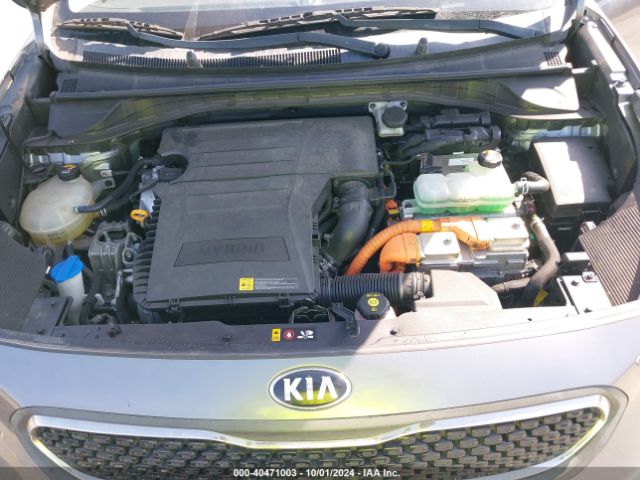 KNDCB3LC8J5156922 KIA NIRO LX