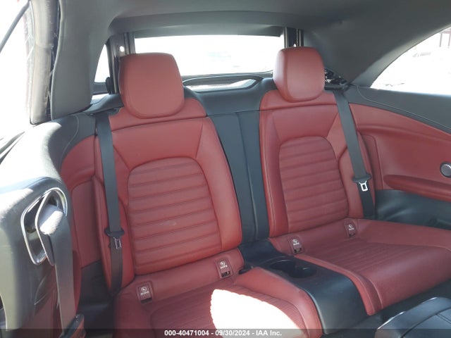 WDDWK8DB1KF773581 Mercedes-Benz C 300