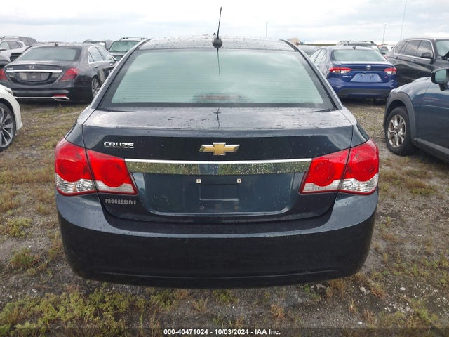 Chevrolet Cruze Ls Auto 2015 1G1PA5SH0F7226964 Image 16