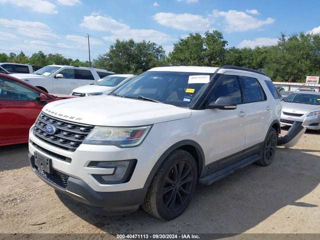 Ford EXPLORER XLT 2017 1FM5K7DH9HGC76278 Image 2