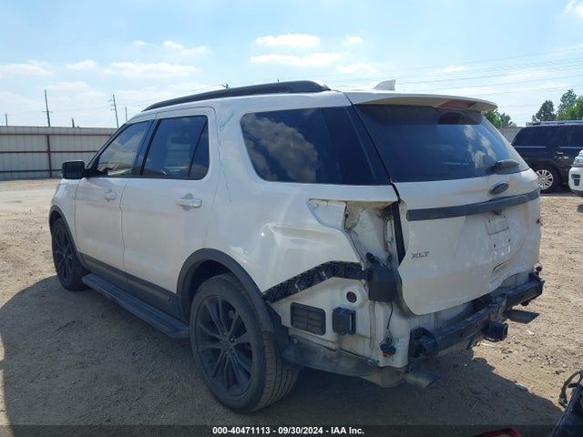 Ford EXPLORER XLT 2017 1FM5K7DH9HGC76278 Image 3