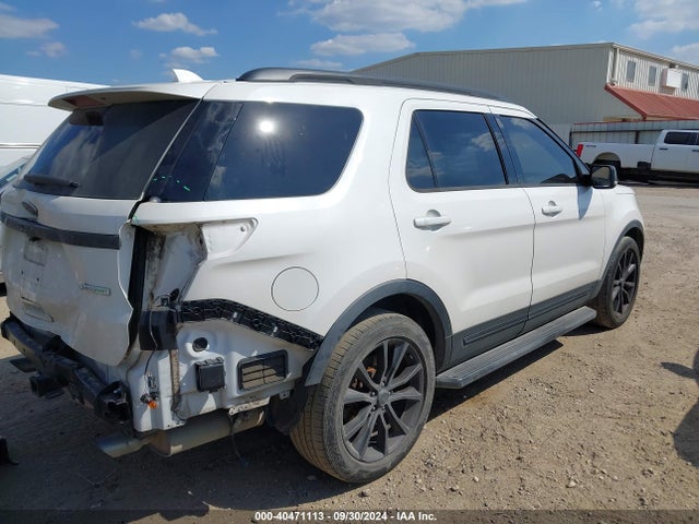 Ford EXPLORER XLT 2017 1FM5K7DH9HGC76278 Image 4