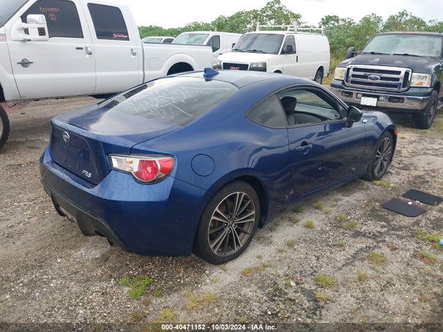 JF1ZNAA11F9700724 Scion FR-S