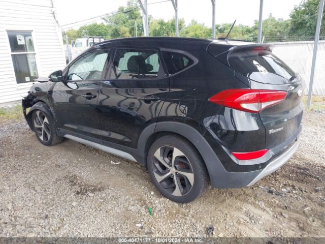 KM8J3CA2XHU565093 Hyundai Tucson Value