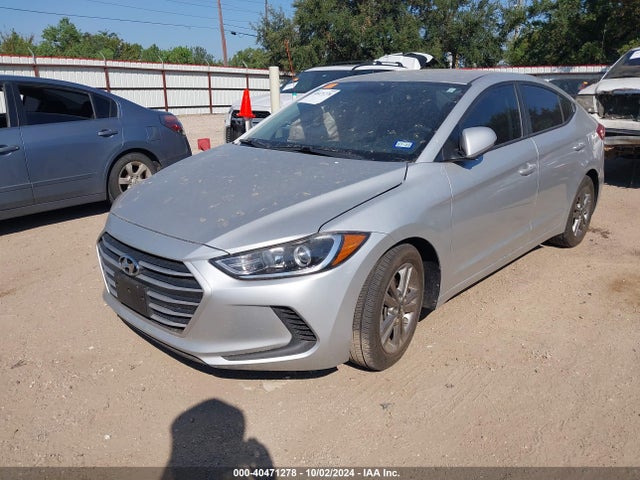 Hyundai ELANTRA SE 2017 5NPD84LFXHH025200 Image 2