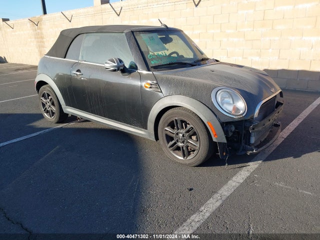 2013 MINI CONVERTIBLE WMWZN3C56DT568983 Photo 0