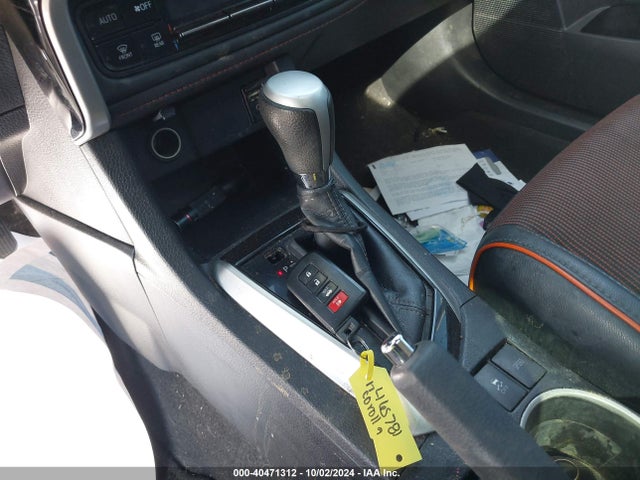 Toyota COROLLA SE 2017 5YFBURHE3HP605715 Image 11