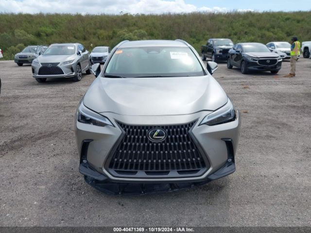 2T2ADCAZ0RC008282 Lexus NX 250