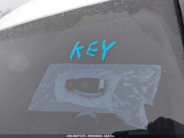 55SWF4JB1FU059289 Mercedes-Benz C 300 Luxury/sport