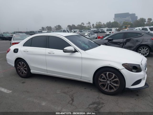 55SWF4JB1FU059289 Mercedes-Benz C 300 Luxury/sport