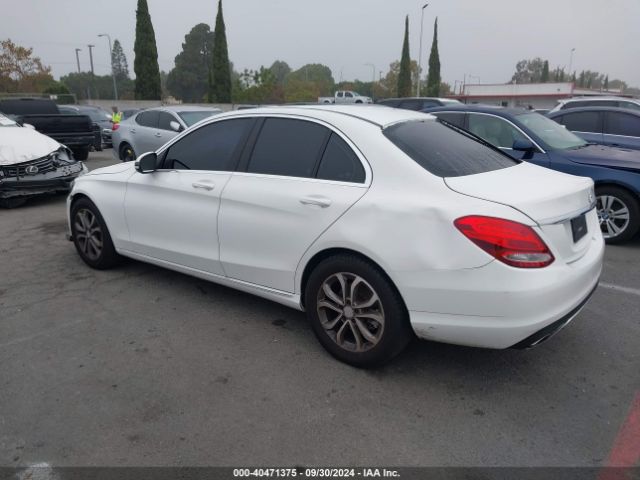 55SWF4JB1FU059289 Mercedes-Benz C 300 Luxury/sport