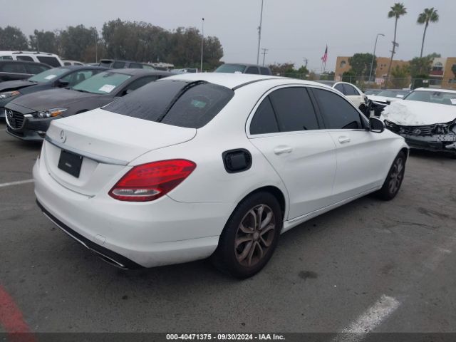 55SWF4JB1FU059289 Mercedes-Benz C 300 Luxury/sport