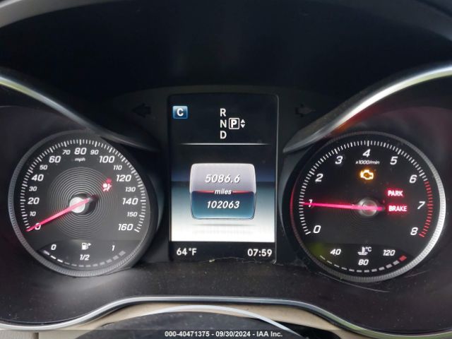 55SWF4JB1FU059289 Mercedes-Benz C 300 Luxury/sport