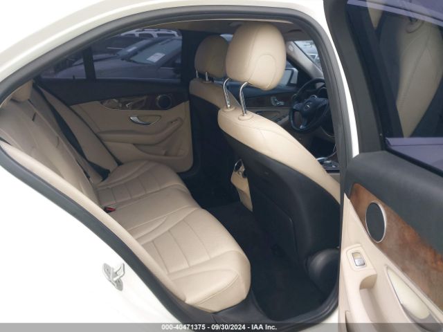 55SWF4JB1FU059289 Mercedes-Benz C 300 Luxury/sport