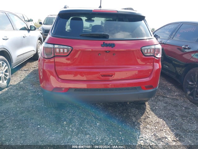3C4NJCBB8JT300358 Jeep Compass Altitude Fwd