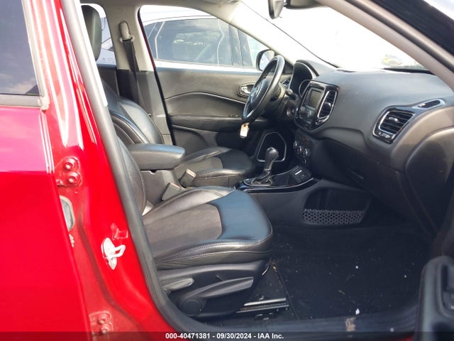 3C4NJCBB8JT300358 Jeep Compass Altitude Fwd