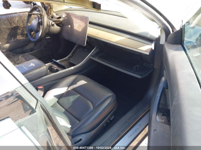 5YJ3E1EA0JF045481 Tesla Model 3 Long Range/mid Range