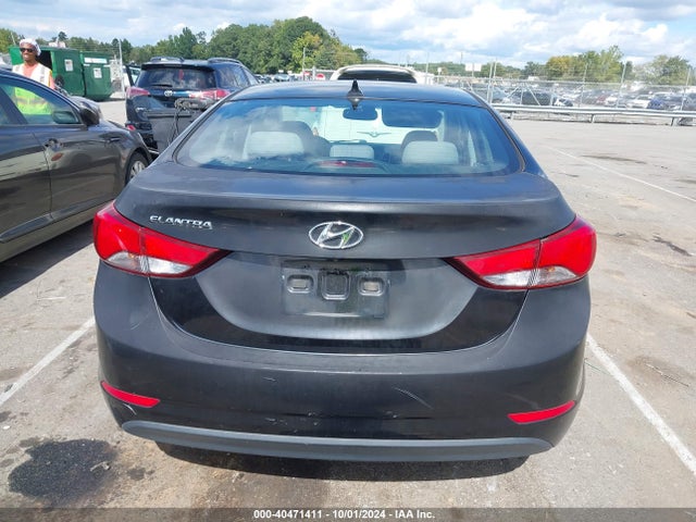 Hyundai ELANTRA SE 2015 KMHDH4AE7FU420914 Image 16