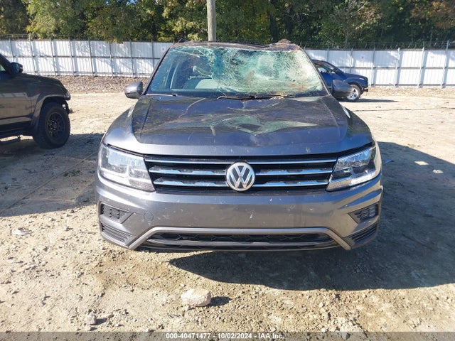 3VV3B7AX4JM171295 Volkswagen Tiguan 2.0t Se/2.0t Sel