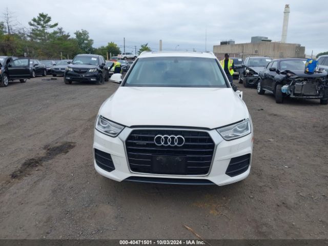 WA1JCCFS1HR009507 Audi Q3 2.0t Premium