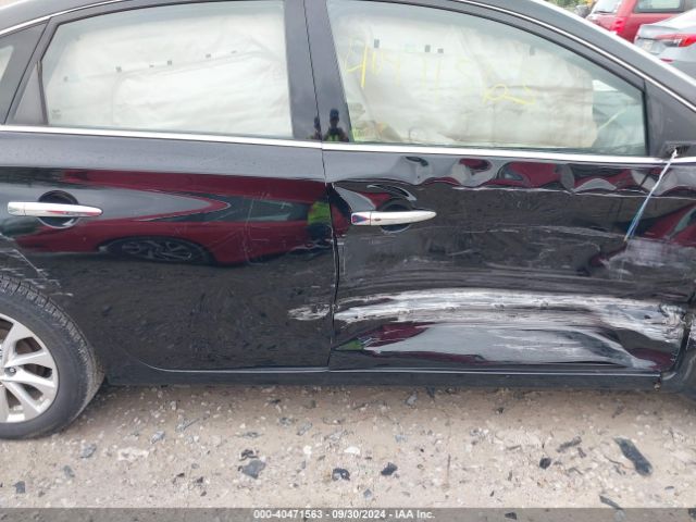 3N1AB7AP0HY203848 Nissan SENTRA SV