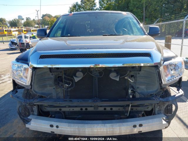 5TFRY5F1XEX153478 Toyota Tundra Sr5 5.7l V8