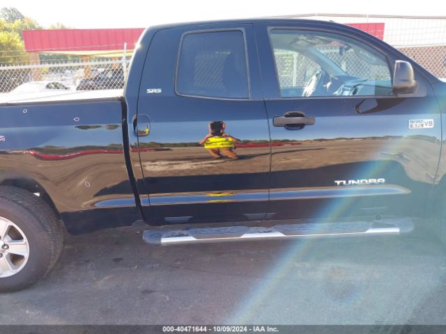 5TFRY5F1XEX153478 Toyota Tundra Sr5 5.7l V8