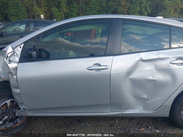 Toyota PRIUS XLE 2022 JTDKAMFU4N3174618 Image 15