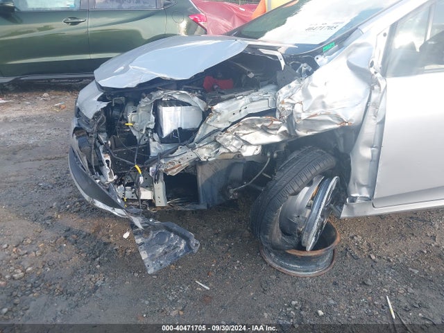Toyota PRIUS XLE 2022 JTDKAMFU4N3174618 Image 6