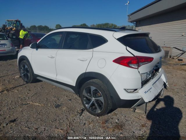 KM8J3CA20JU646321 Hyundai Tucson Value