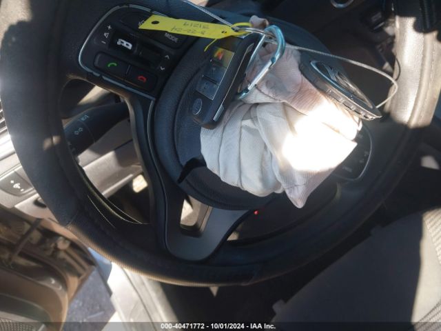 KNDCB3LC1J5170161 KIA NIRO LX