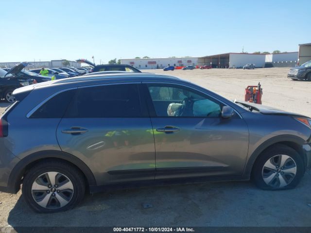 KNDCB3LC1J5170161 KIA NIRO LX