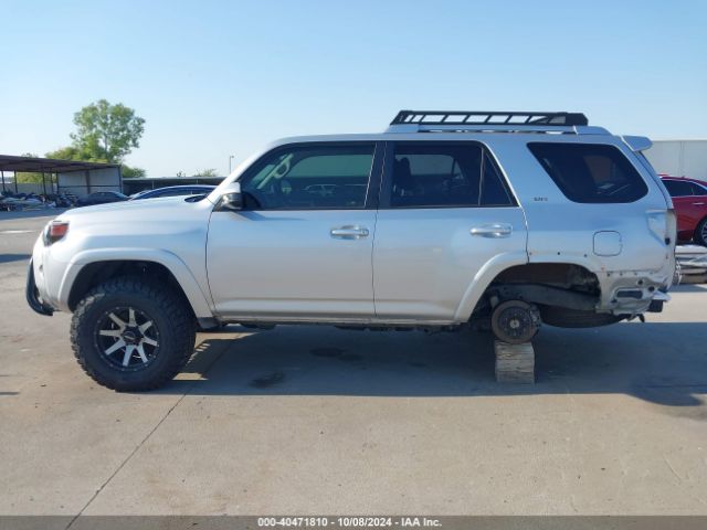 JTEBU5JR2G5401176 Toyota 4RUNNER SR5