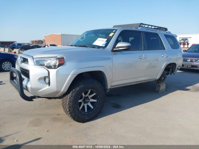 JTEBU5JR2G5401176 Toyota 4RUNNER SR5