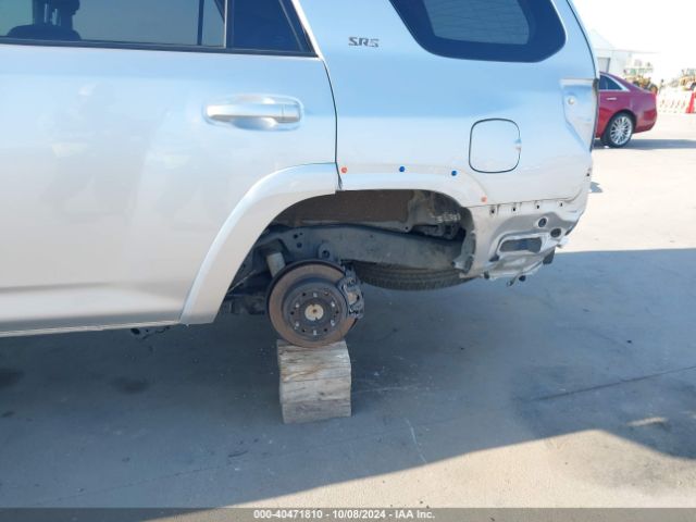 JTEBU5JR2G5401176 Toyota 4RUNNER SR5