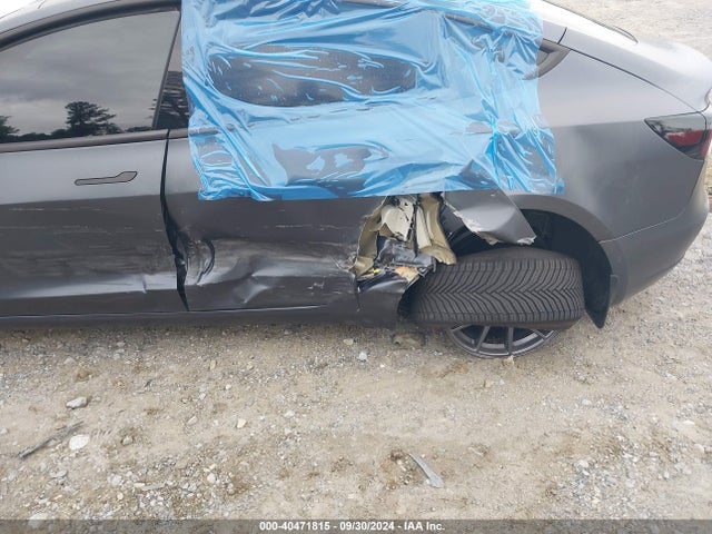2022 TESLA MODEL 3 5YJ3E1EB8NF271900 Photo 5