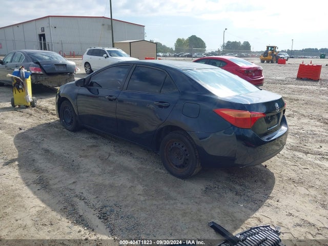 Toyota COROLLA LE 2019 2T1BURHE2KC149469 Image 3