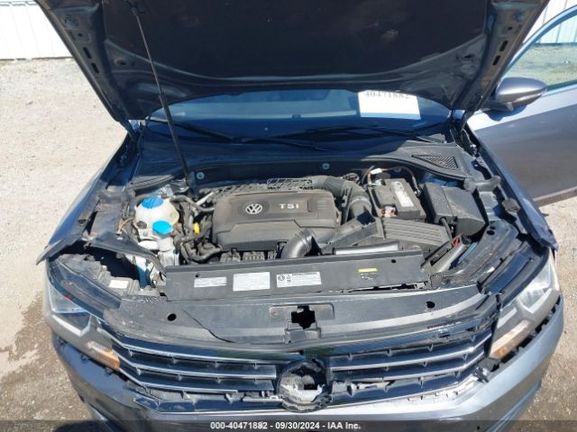 1VWAT7A3XHC013245 Volkswagen Passat 1.8t S