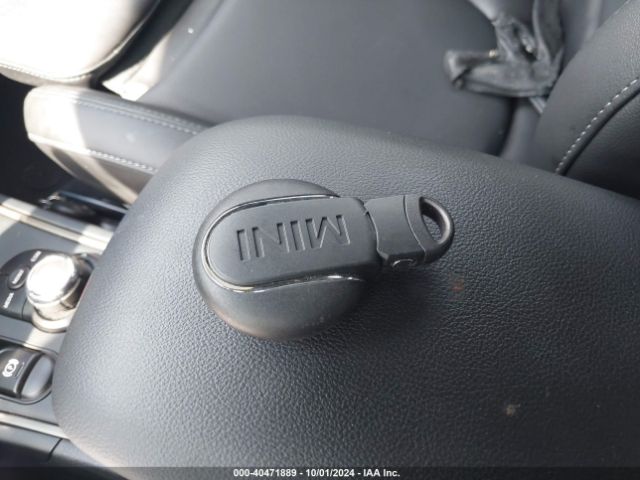 2020 MINI COUNTRYMAN WMZYW7C00L3L63908 Photo 10