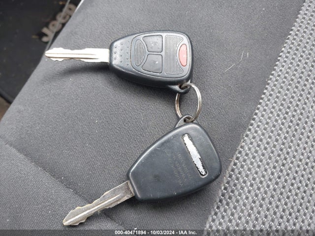 1C4NJRBB4FD176976 Jeep Patriot Sport