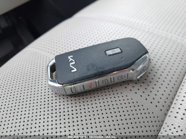 5XYP34HC5NG220506 KIA Telluride Ex