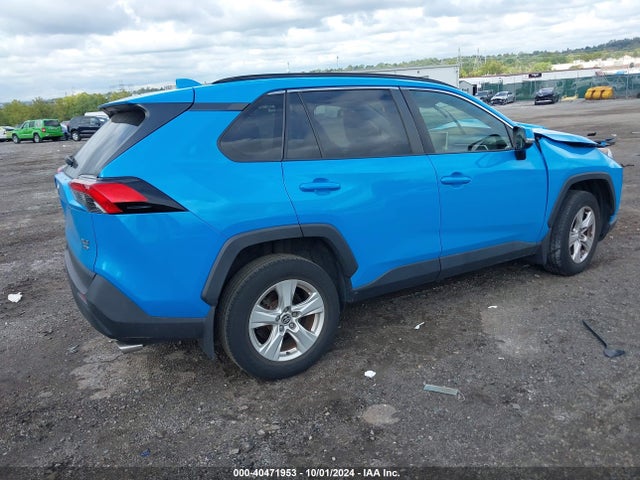 Toyota Rav4 Xle 2020 JTMP1RFV6LJ029150 Image 4