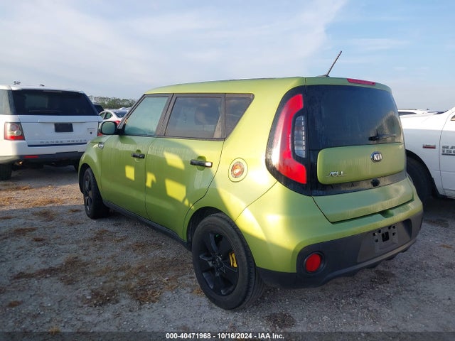 KIA Soul 2018 KNDJN2A28J7899443 Image 3