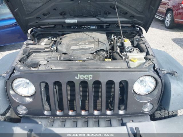 1C4BJWDG7JL806465 Jeep Wrangler Jk Unlimited Sport S 4x4