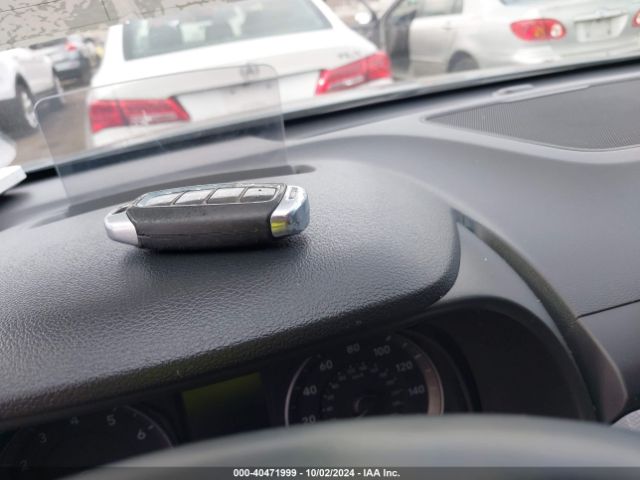 2020 HYUNDAI KONA KM8K5CA56LU475649 Photo 10